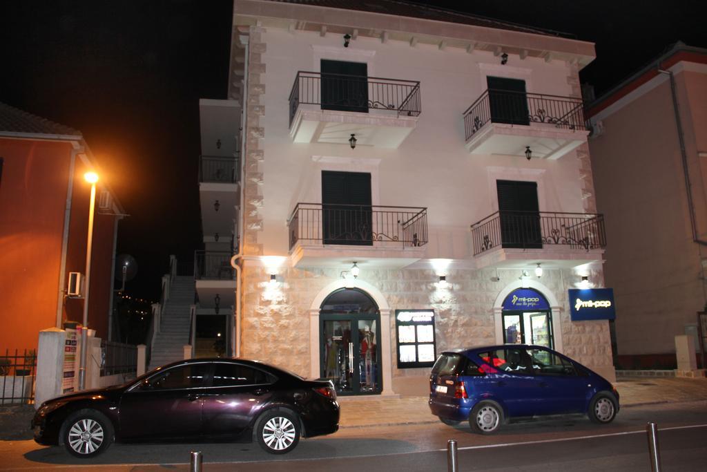 Filipa Apartment Kotor Ngoại thất bức ảnh